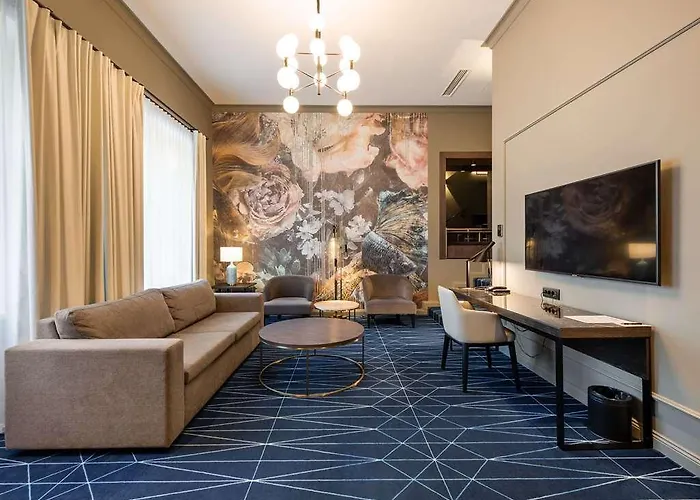 酒店 Moevenpick 塔林